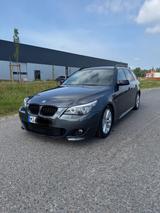 BMW E61 525d - BMW 525: E61