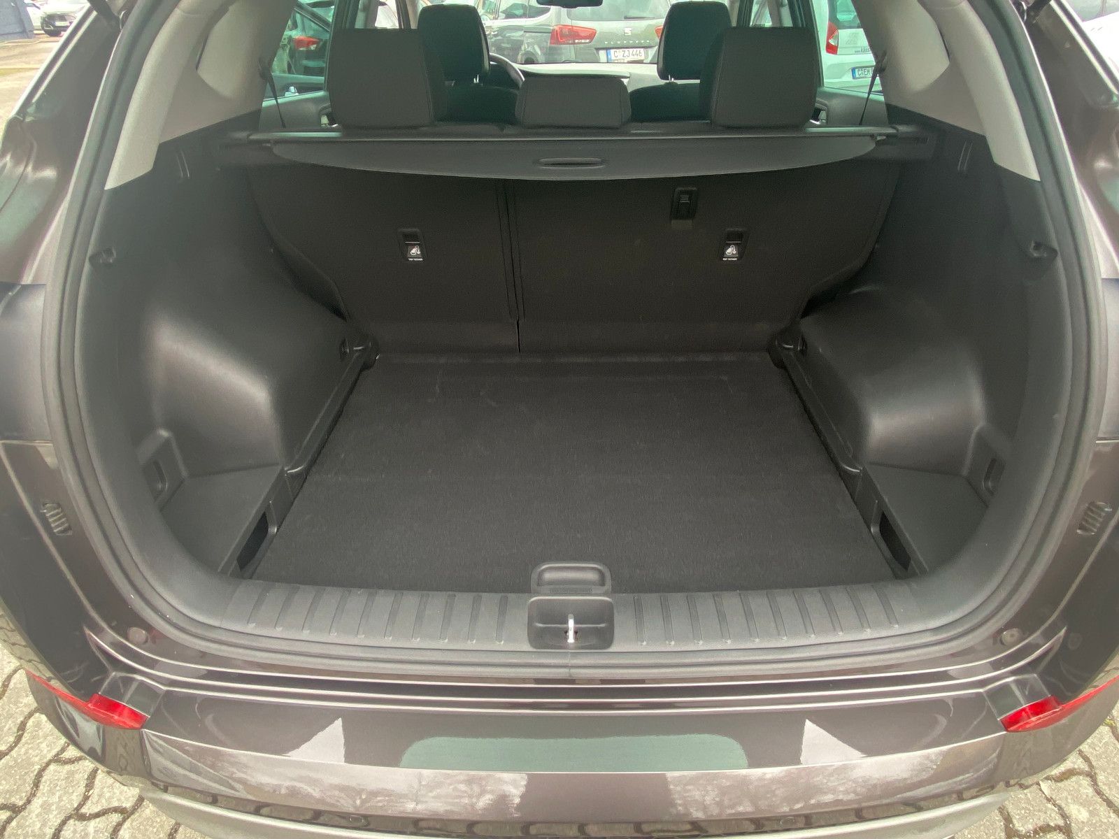 Fahrzeugabbildung Hyundai Tucson Advantage 1,6 TGDI *Sitzheizung