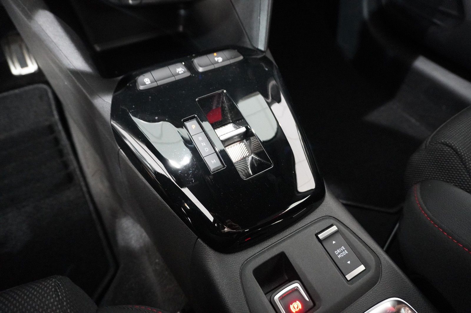 Fahrzeugabbildung Opel Corsa F 1.2T GS SPORT NAVI/LED/KAMERA/SPORT/DAB+