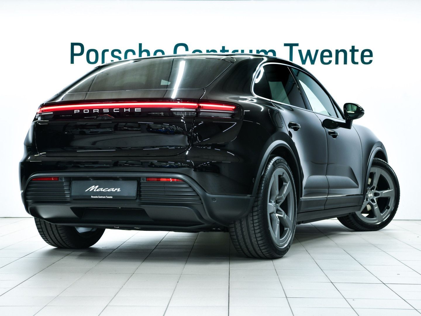 Porsche Macan 4 imagem 3