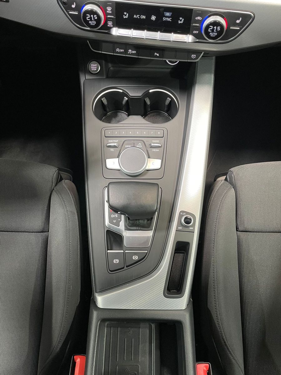 Fahrzeugabbildung Audi A4 2.0 TDI sport #Virtual#Tempomat
