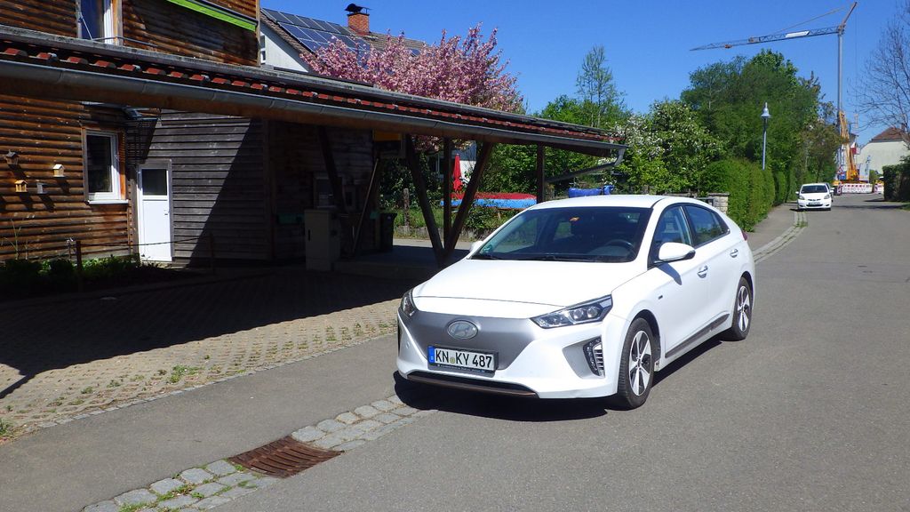 Image of Hyundai IONIQ