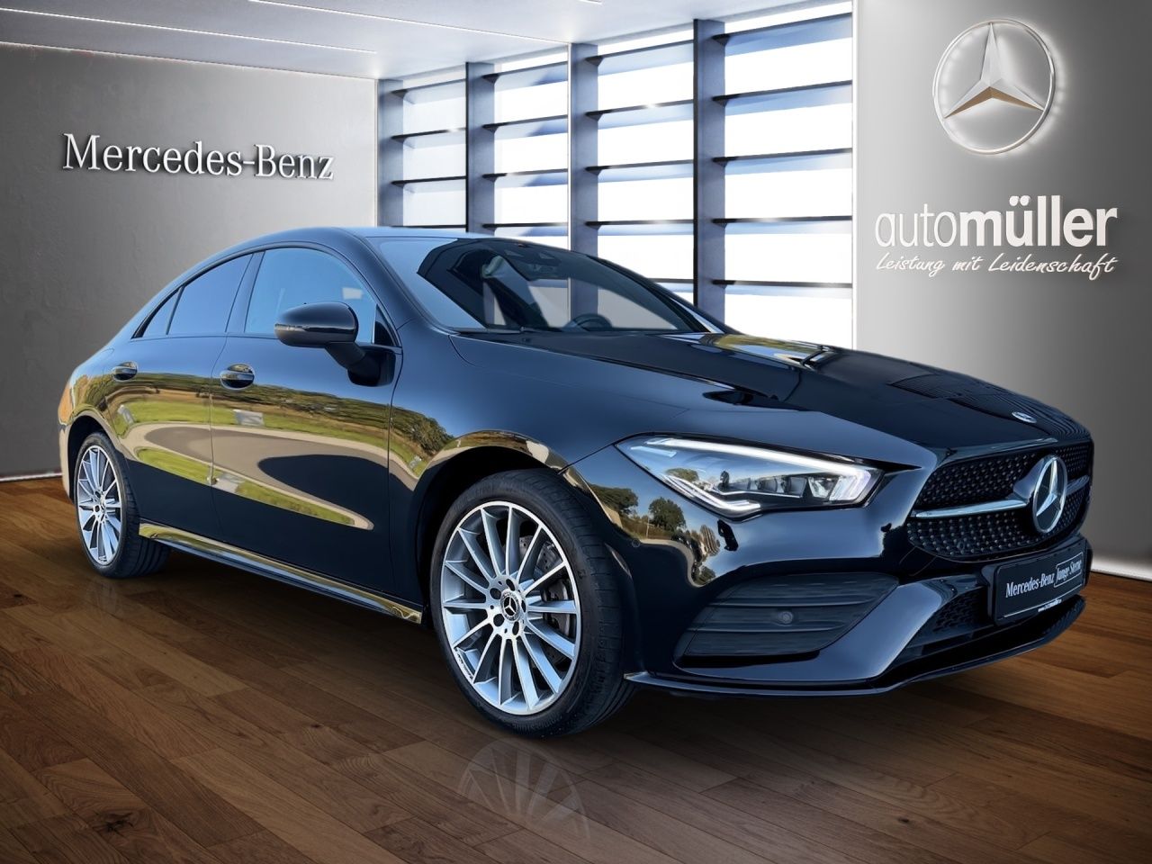 Fahrzeugabbildung Mercedes-Benz CLA 250 e Coupé AMG+NIGHT+MULTIBEAM+STNDHZ+CARPL