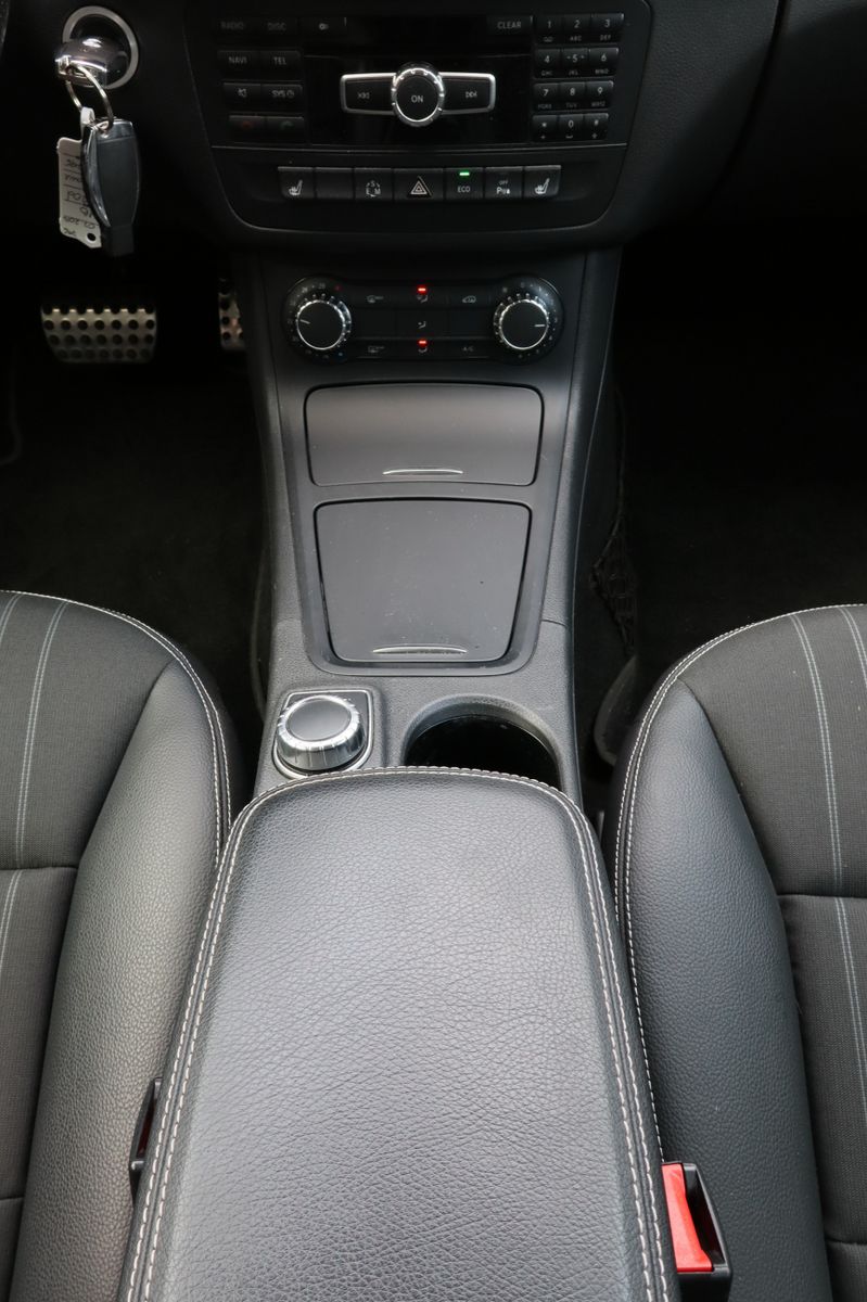 Fahrzeugabbildung Mercedes-Benz B 220d CDI BlueEfficiency Aut. NAV+XEN+SHZ+PP+EU