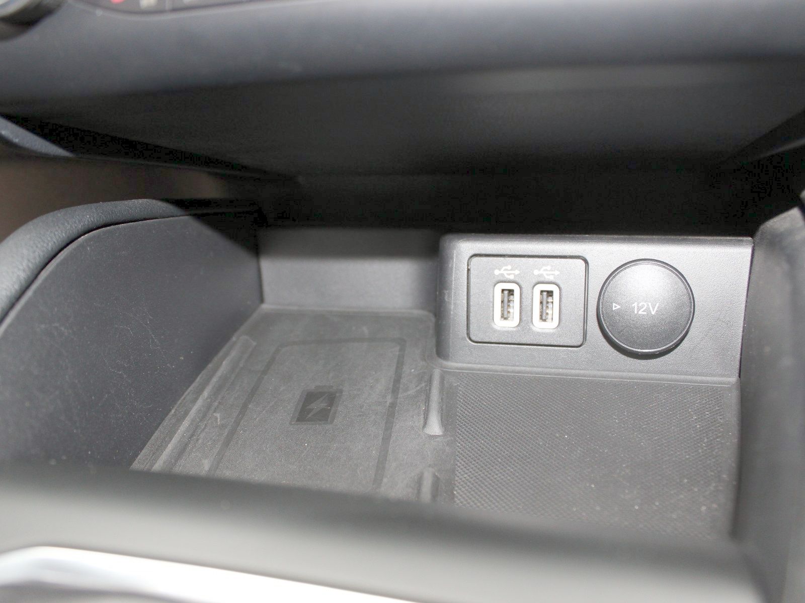 Fahrzeugabbildung Ford Kuga Titanium X 2,0 EcoBlue Mild-Hybrid