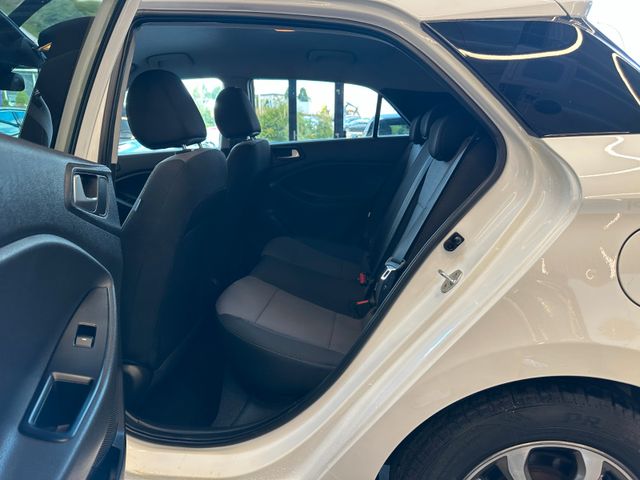 MYAUTOCENTER – Gebraucht- und Jahreswagen mit Werkstattservice in Pfaffenhofen Hyundai i20 *TÜV:828*KLIMA*TEMPO*CARPLAY*PDC*CAM*