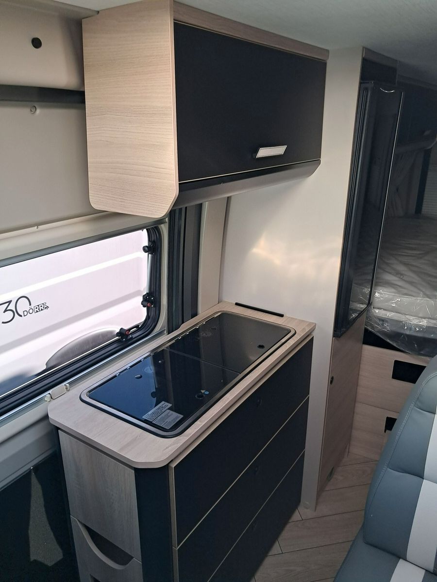 Fahrzeugabbildung Chausson Van Sport Line V690 Solar, Markise, RFK, Arctic
