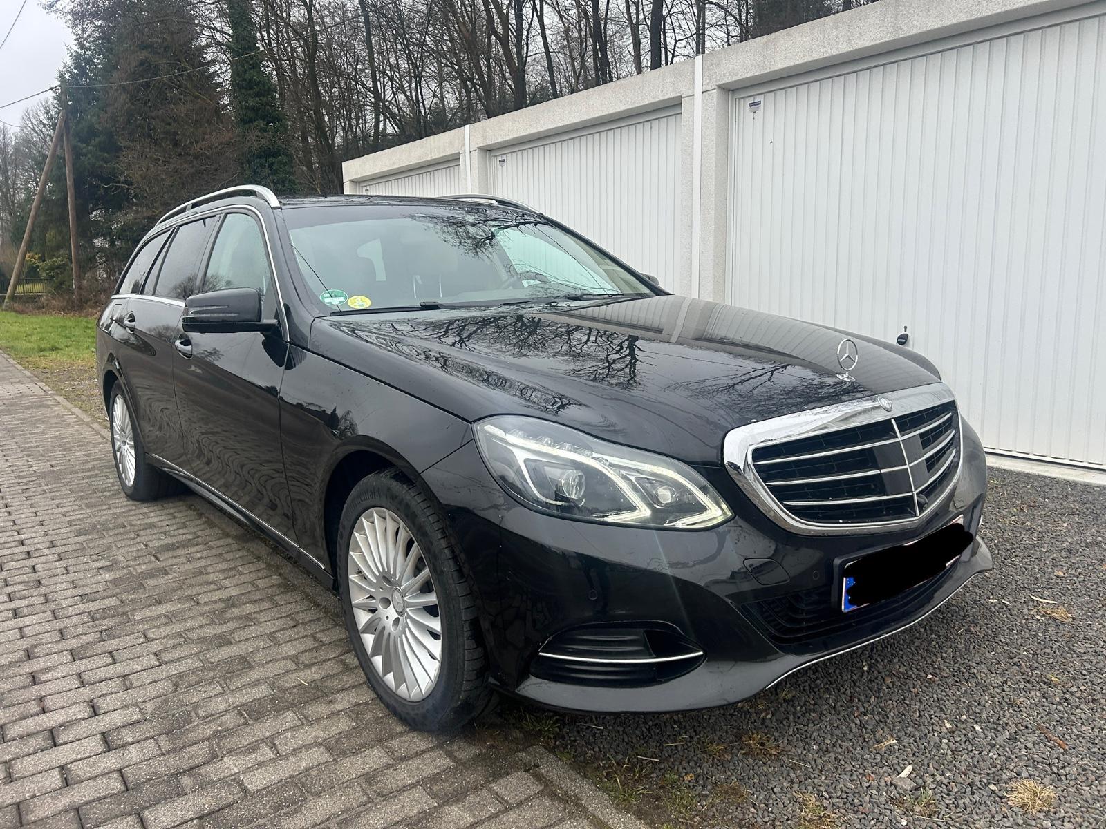 Mercedes-Benz E 220 E -Klasse T-Modell E 220 BlueTec