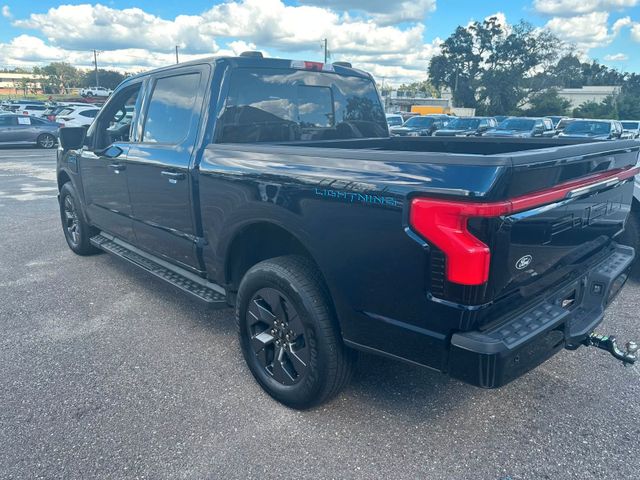 Ford F150 Lightning Lariat gr. Batterie im Vorlauf+20