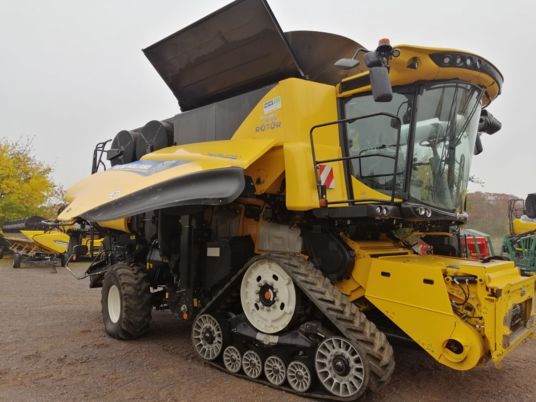 New Holland CR 10.90 Revelation