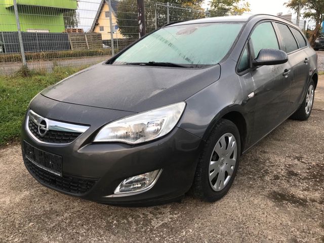 Opel Astra J Kombi von 2011 mit 120ps Top ...