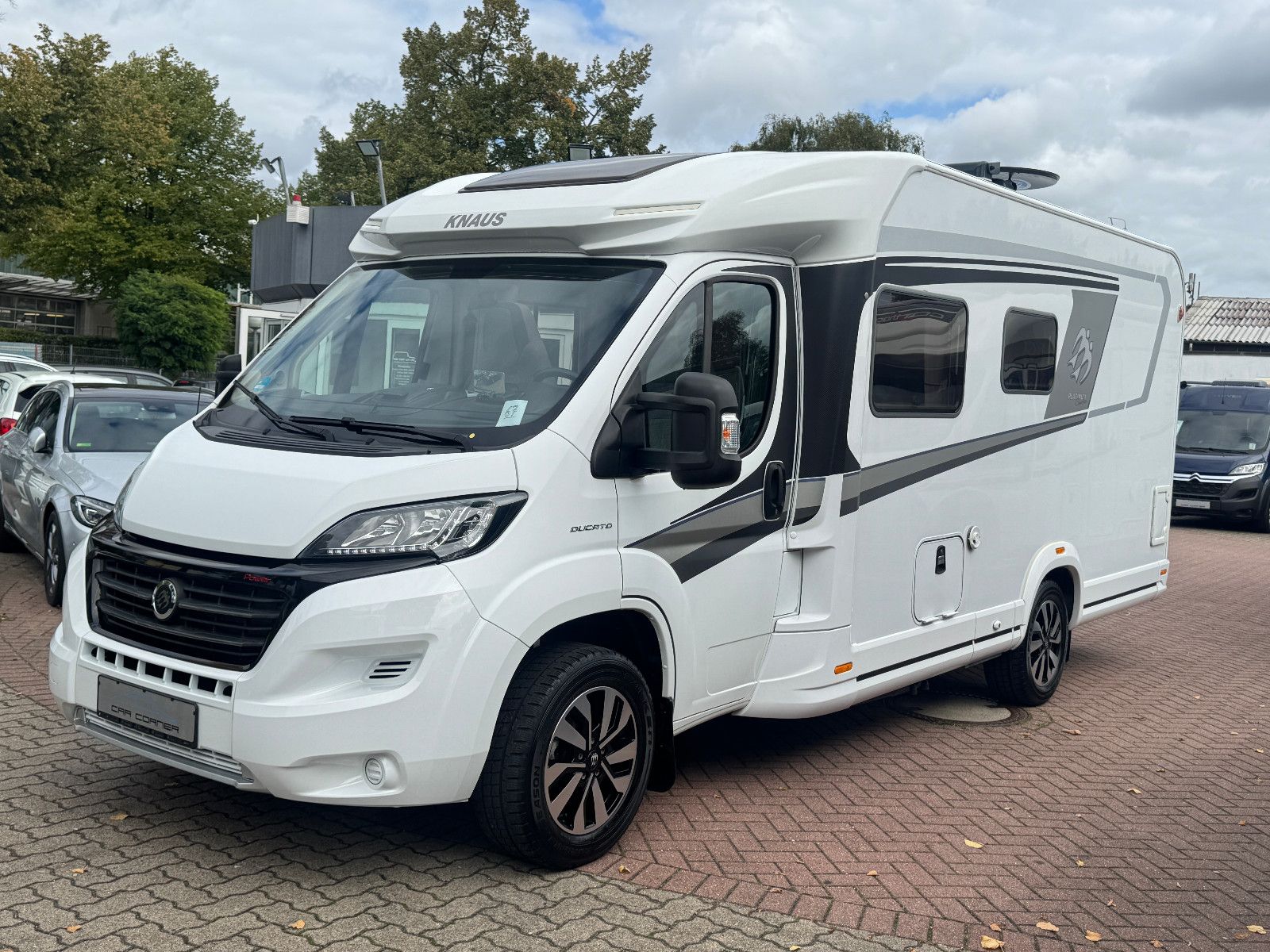 Fahrzeugabbildung Knaus SKI TI 650 MF PLATINUM SELECTION LUFTFEDERUNG 1H