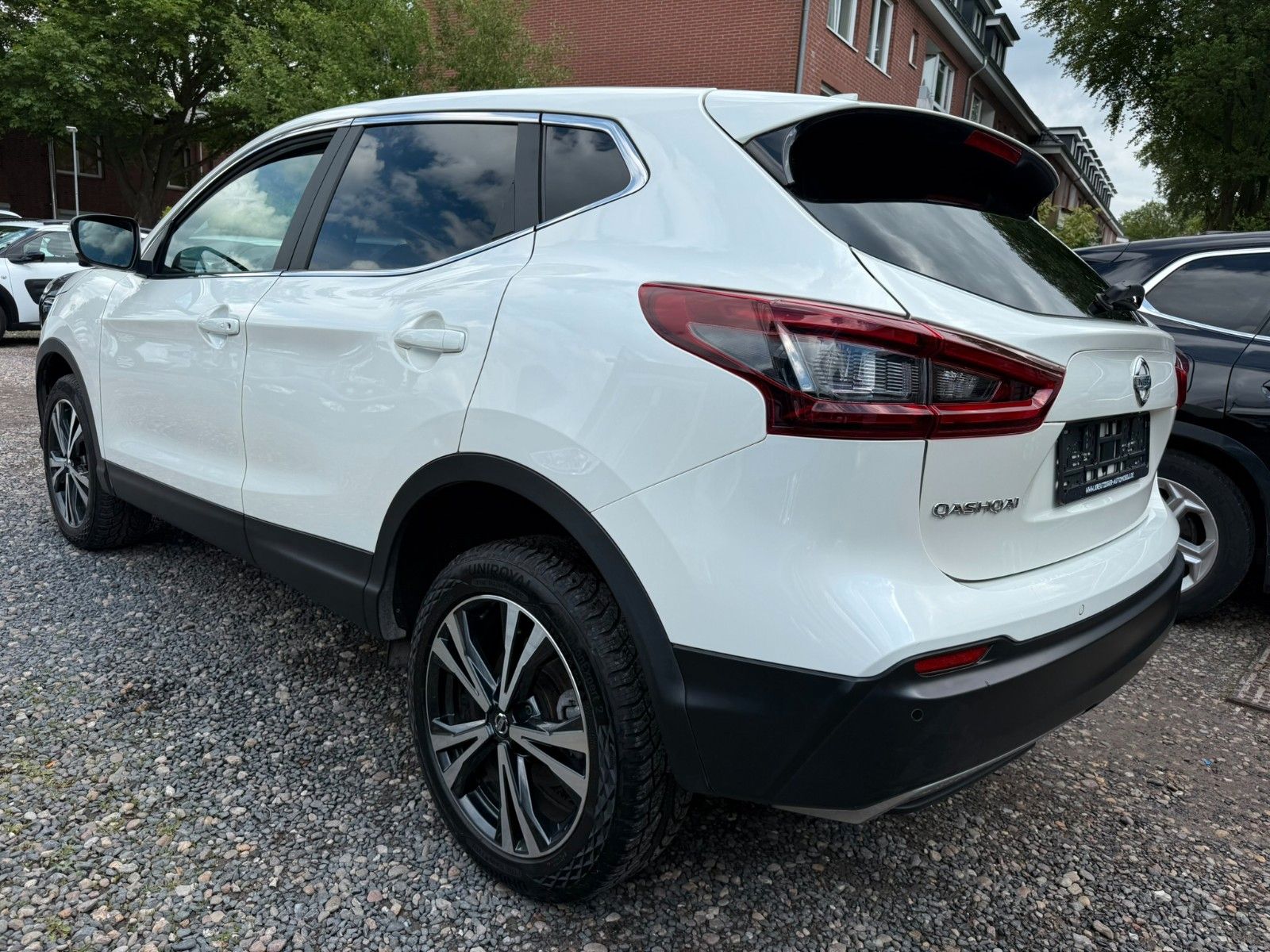 Fahrzeugabbildung Nissan Qashqai N-Connecta 4x4