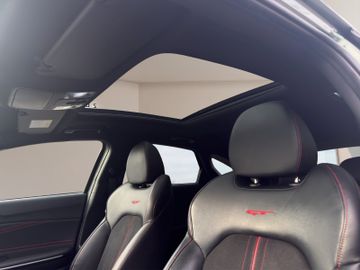 Kia ProCeed 1.6T DCT GT Elekt. Sitz Glasdach Bastuck