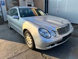 Mercedes-Benz E 220 E -Klasse T-Modell CDI,Bi-Xenon,Vollleder
