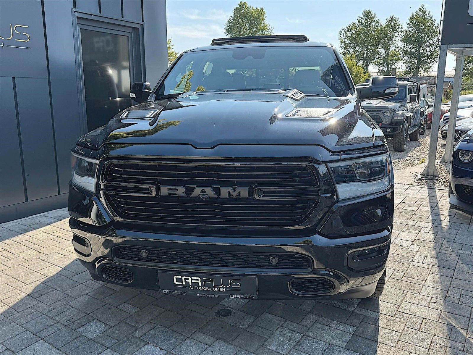 Fahrzeugabbildung Dodge RAM 5.7 V8 HEMI SPORT 4x4 *Pano*360*Luft*ACC*22'