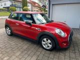 MINI Roter Mini One First 75 PS - MINI One First von privat