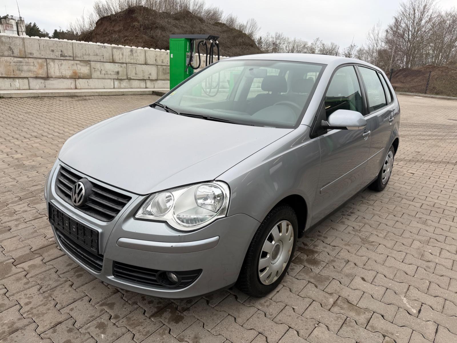 Volkswagen Polo 1.4 IV Comfortline Klima Tüvneu