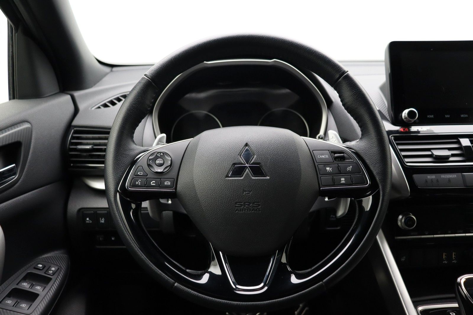 Fahrzeugabbildung Mitsubishi Eclipse Cross Plus Select Black Hybrid 4WD