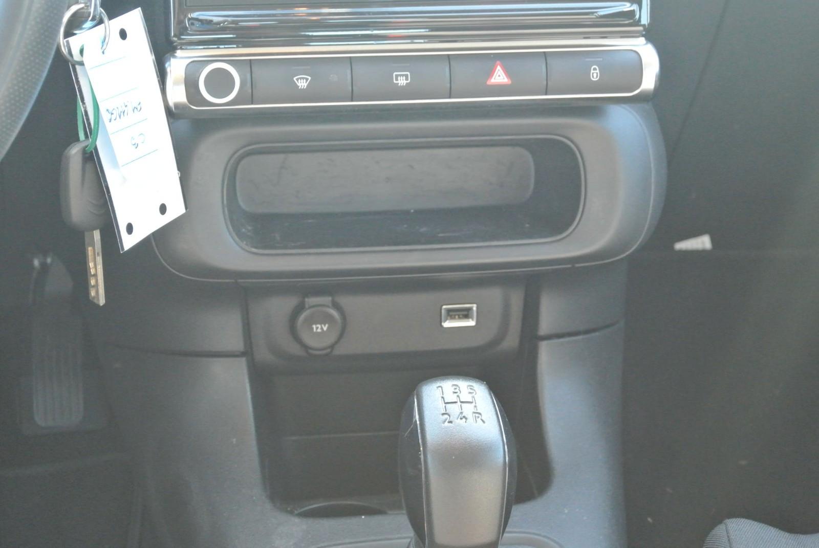 Citroën C3 Feel,Navy,Garantie ,8-Fach bereift