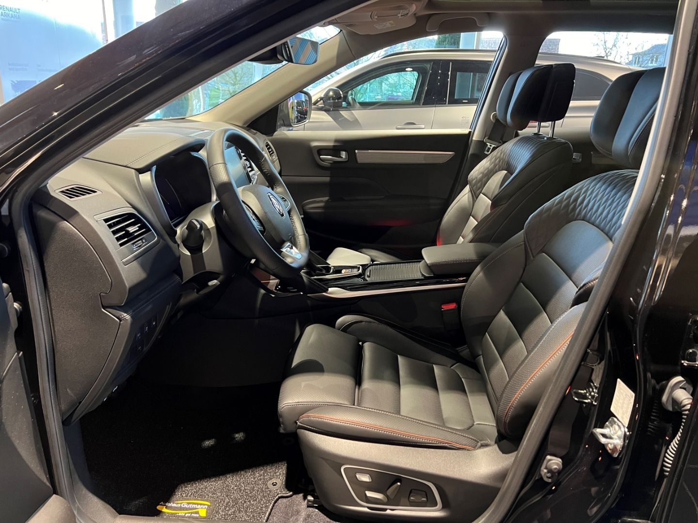 Fahrzeugabbildung Renault Koleos Initiale Paris 4x4 2.0 BLUE dCi 185 AHK A