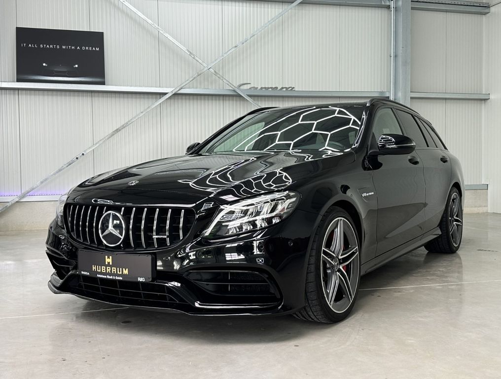 Mercedes-Benz C 63 AMG