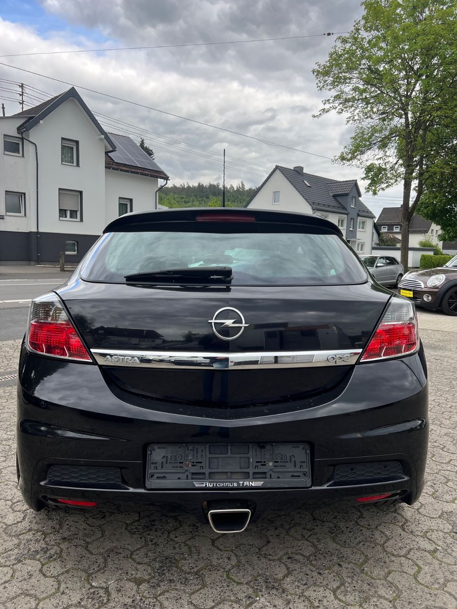 Fahrzeugabbildung Opel Astra H GTC OPC *2.HAND*TÜV NEU*