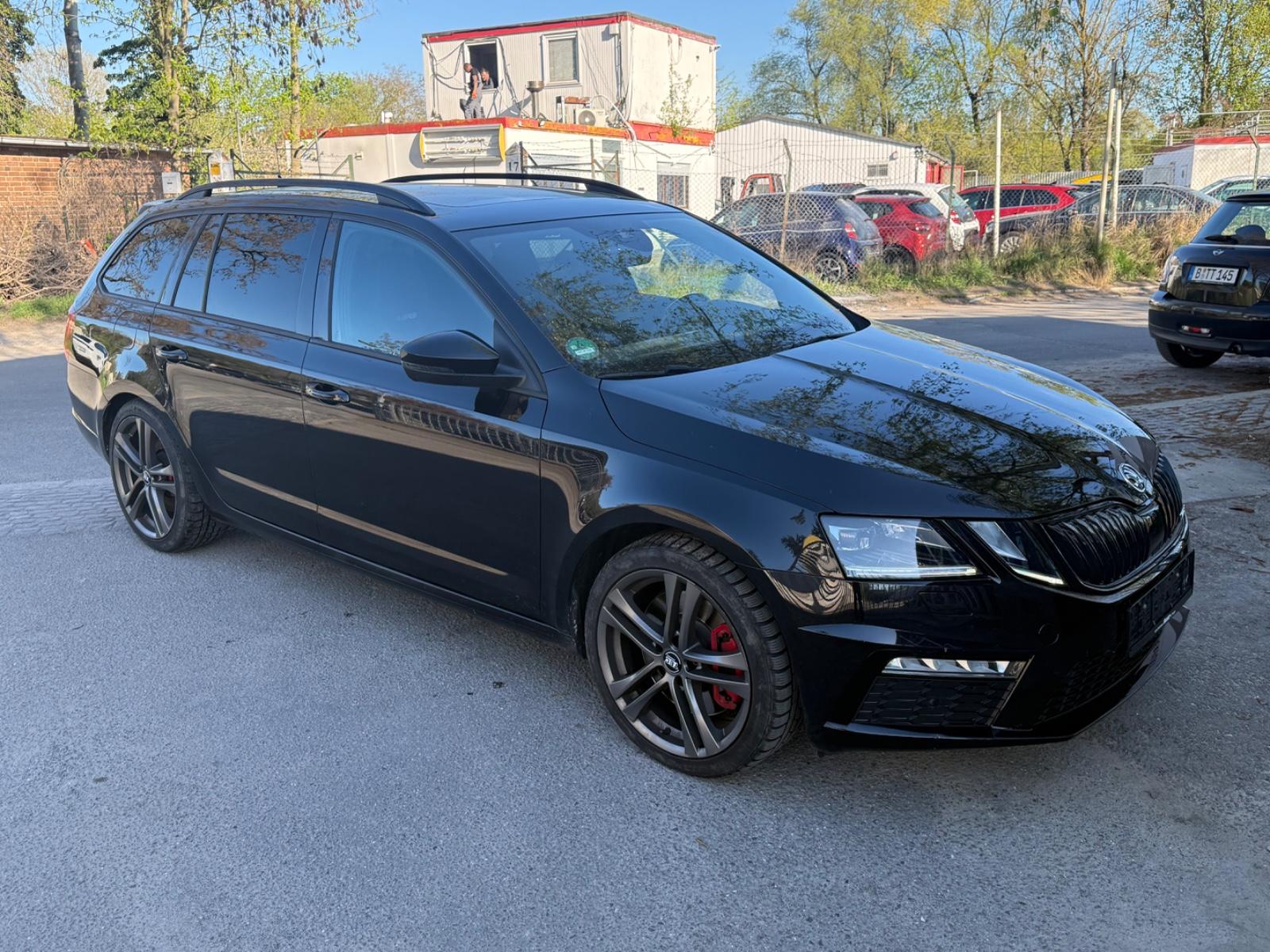 Skoda Octavia 2.0 TSI DSG RS60 Kombi PANO KAMERA NAVI