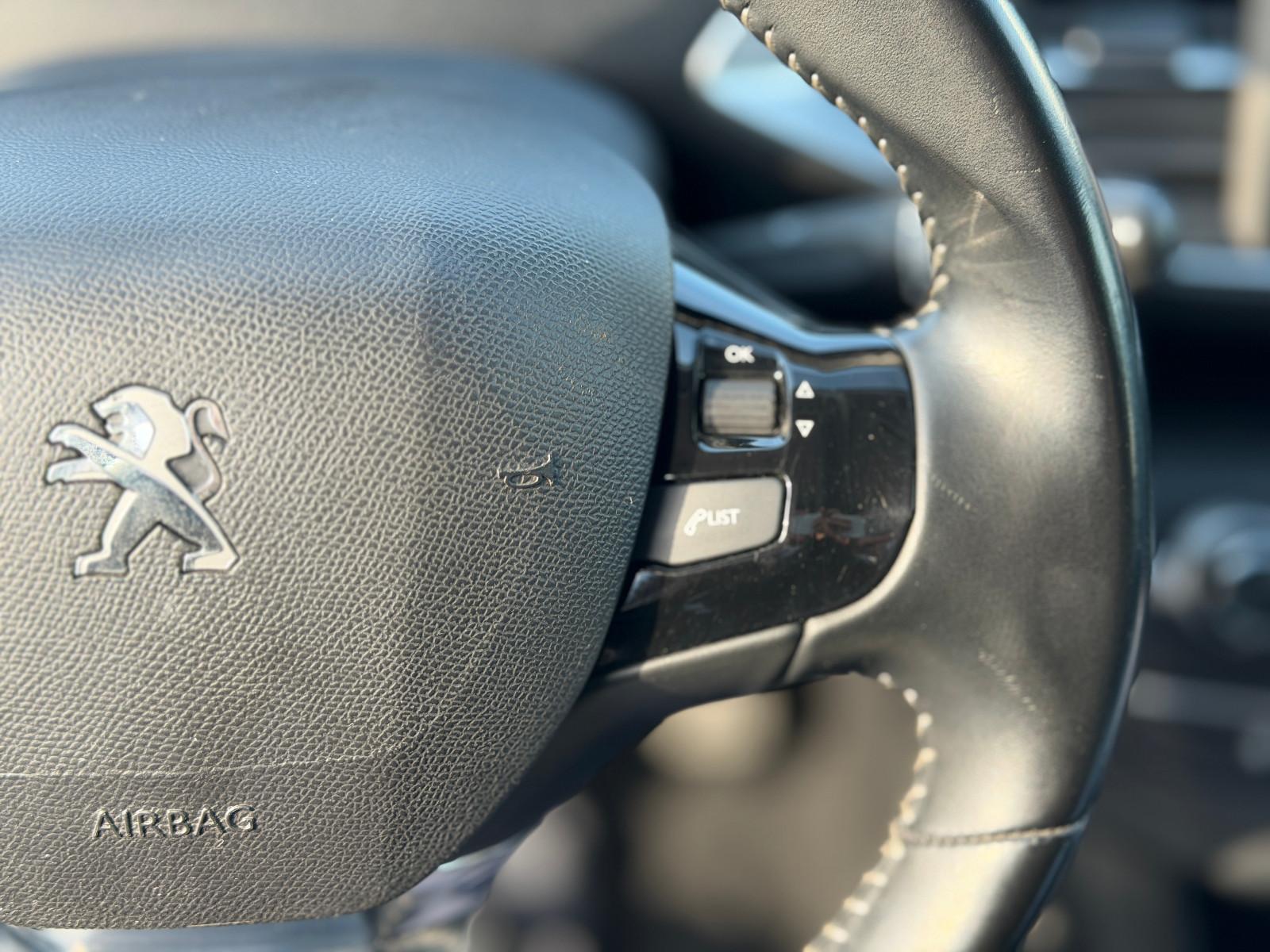 Peugeot 308 SW LED Navi PDC CarPlay Shz 8xAlu, миниатюра 18