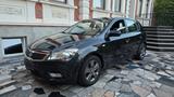 Kia Ceed 1.4 Klima 12/2025 1.Hand - gebrauchte Kia cee'd / Ceed aus dem Jahr 2010