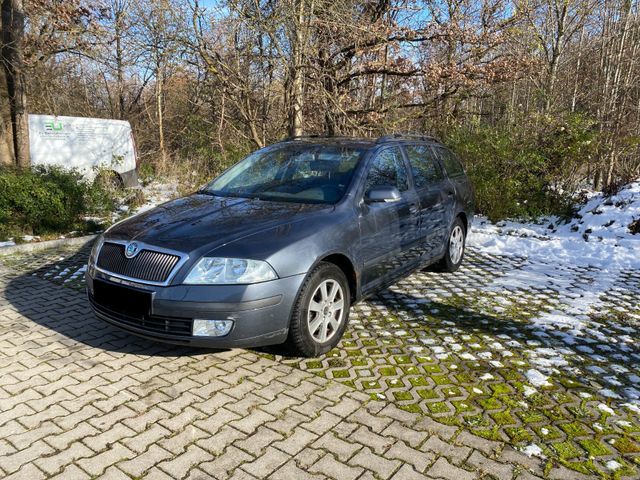 Skoda Octavia 2.0 TDI Klima Sitzheizung PDC