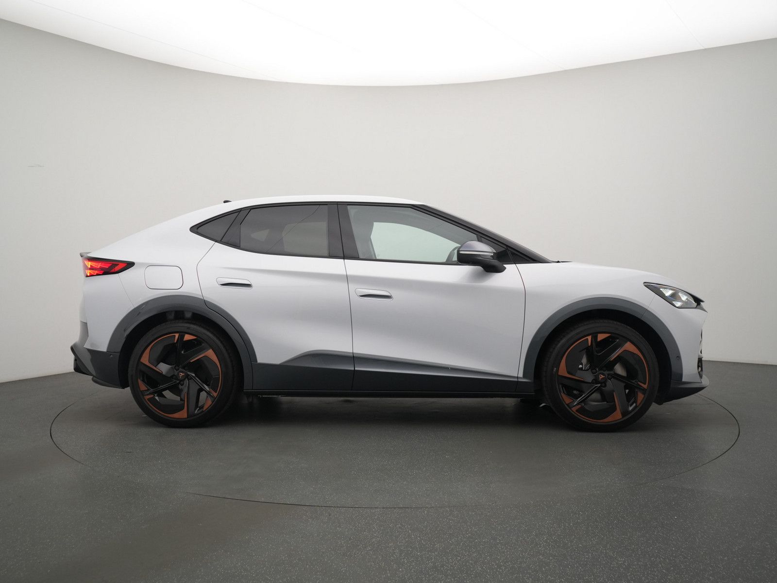 Cupra Tavascan - Bild 3