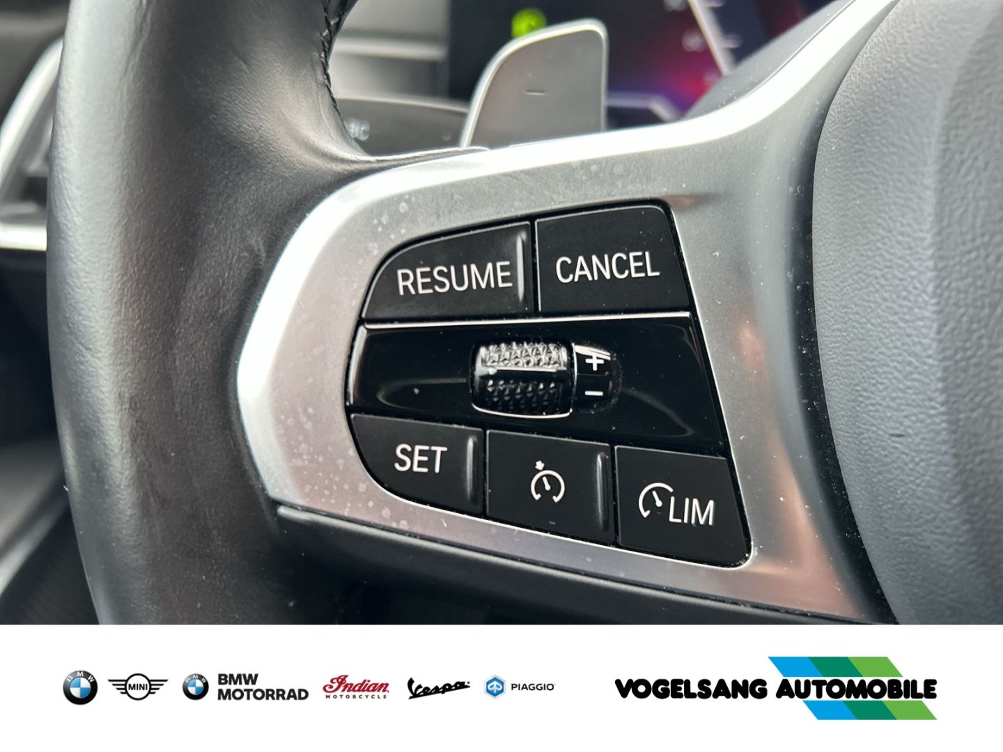 Fahrzeugabbildung BMW 318 iTouring,M Sport,HeadUp,Rückfahrk.,DrivingAs