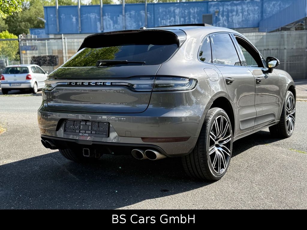Image of Porsche Macan