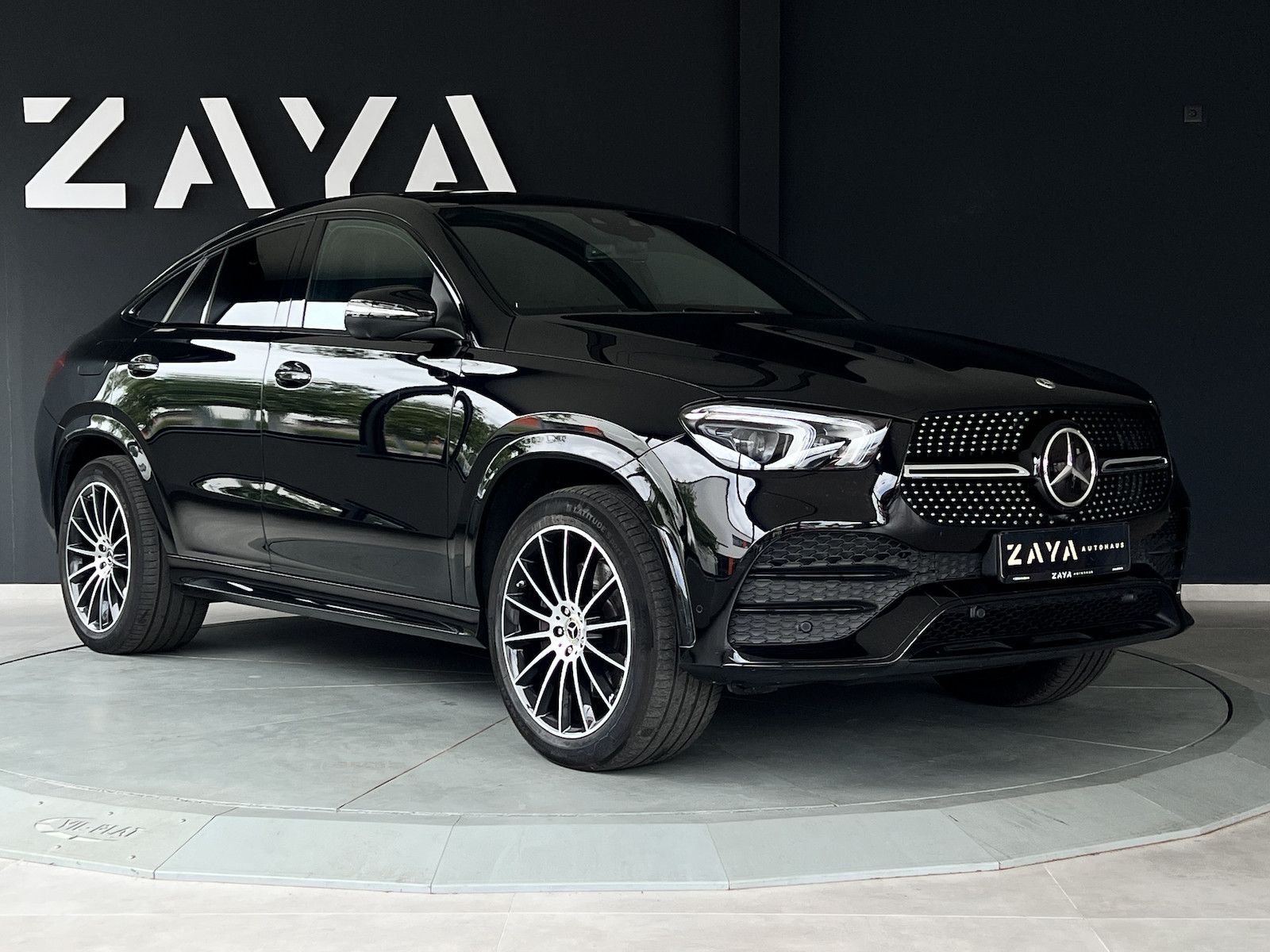 MERCEDES-BENZ GLE 350 de 4MATIC Coupe AMG Night*PANO*HEAD-UP*3