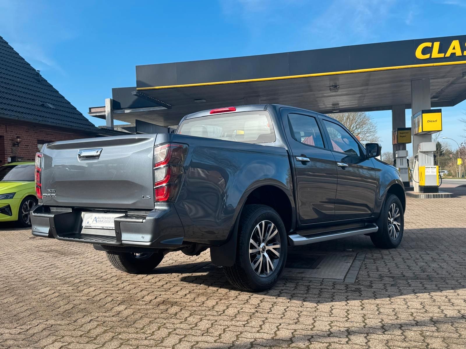 Isuzu D-Max Double Cab 4WD LS imagem 3
