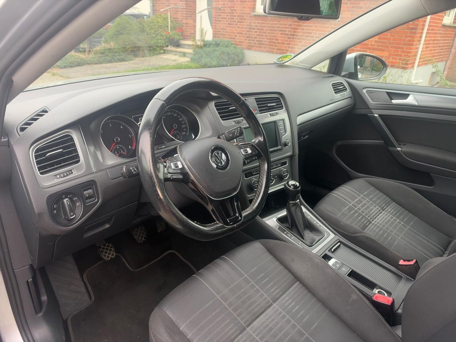 Volkswagen Golf 2015 — photo 11