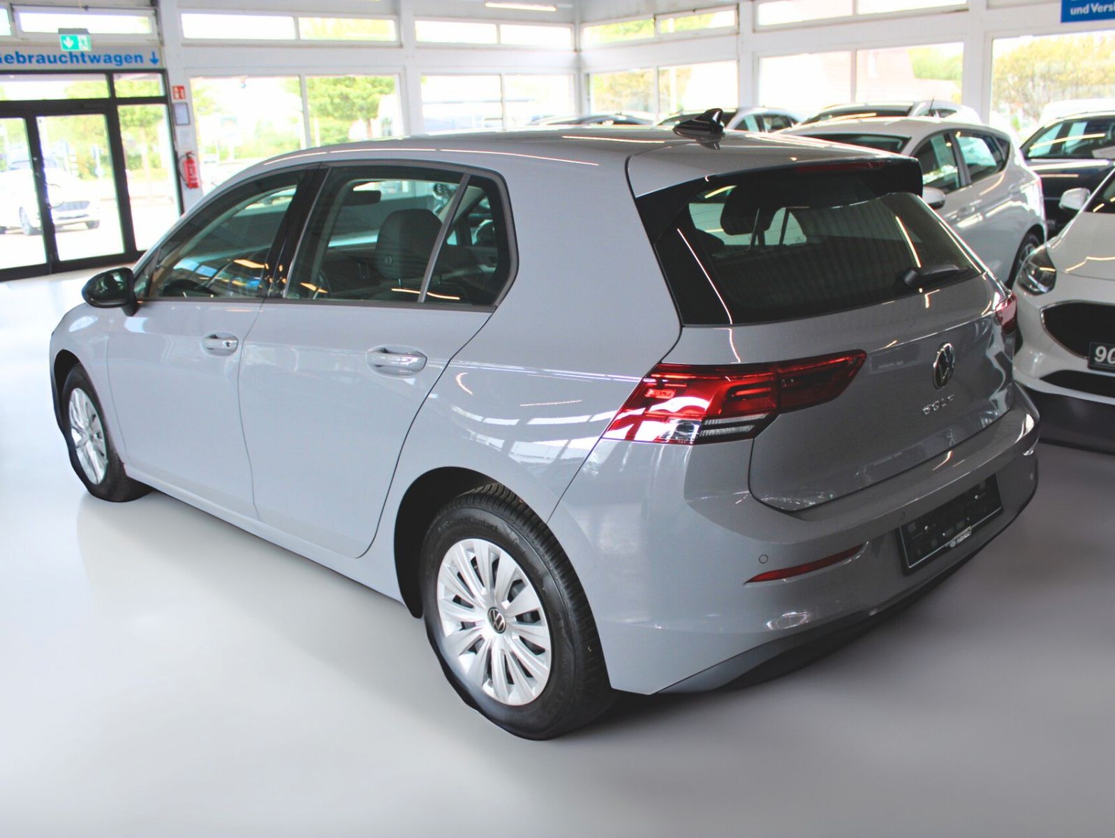 Fahrzeugabbildung Volkswagen Golf 1.0 TSI OPF LED PDC Allwetter WinterPaket