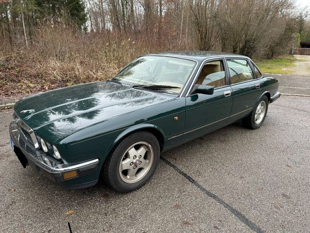 Jaguar XJ40 Sehr gepflegt, wegen Todesfall.......