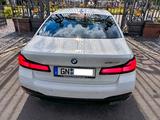BMW 520d A -Hybrid, M-Paket, Leder,Head-up,NAVI... - BMW 520 Hybrid (Diesel/Elektro)