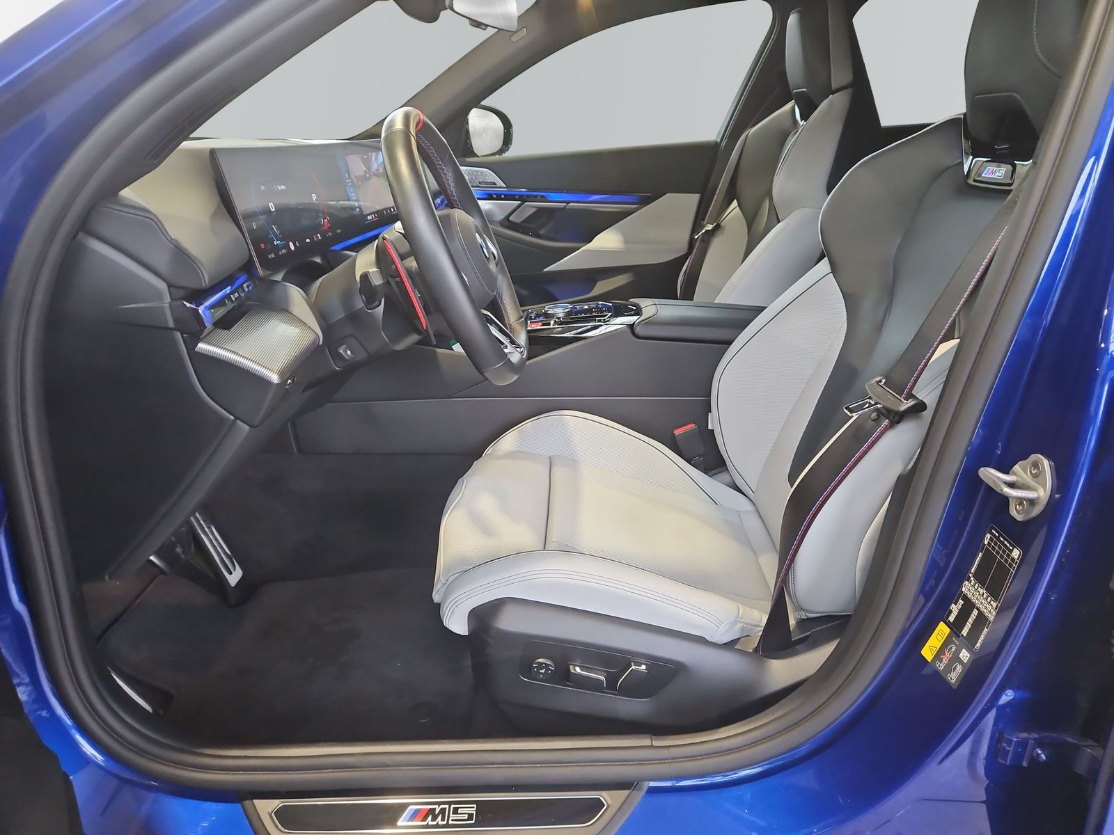 BMW M5 - Bild 8