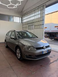 Volkswagen Golf - 4
