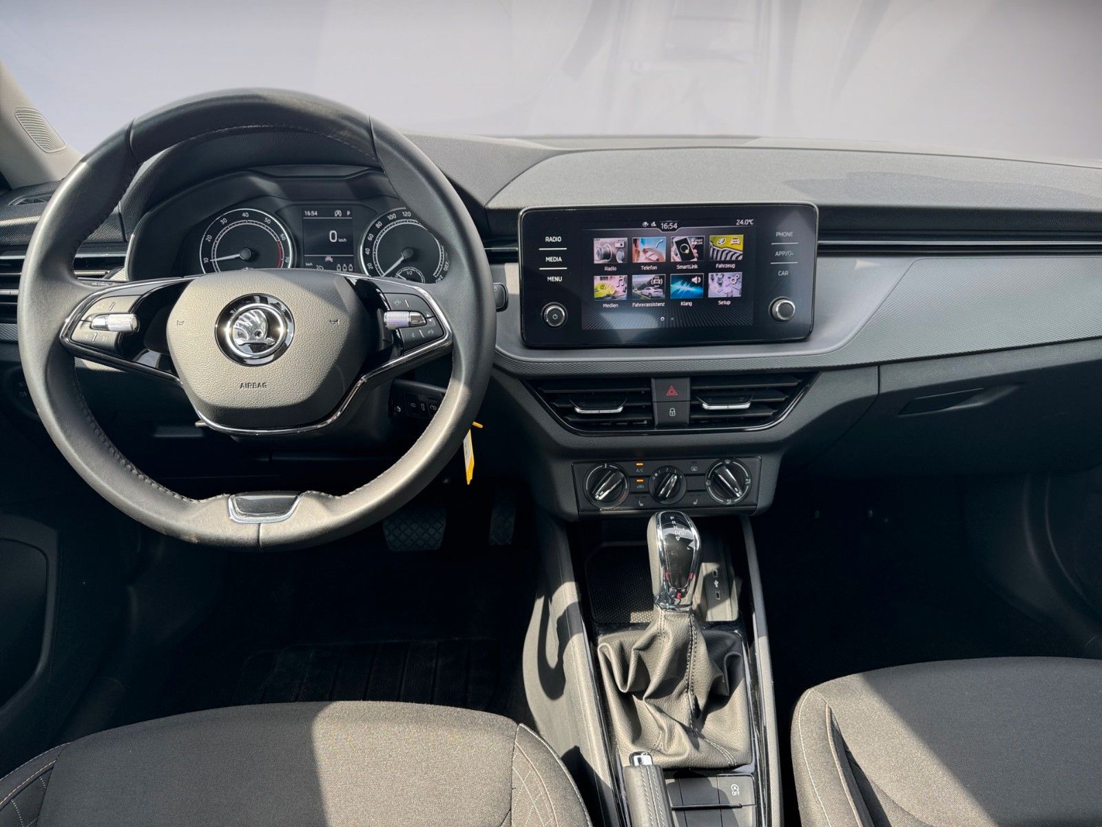 Fahrzeugabbildung SKODA Kamiq Ambition 1.5 TSI