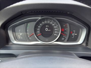 Volvo S60 D5  Lim. Momentum*PDC*TEMPOMAT*LED*EURO 5