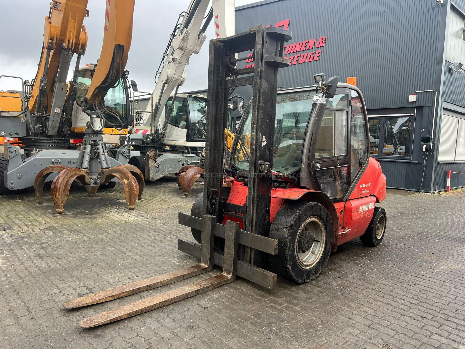 Fahrzeugabbildung Manitou MSI 40 T / 3,7 m / 4t / Duplex