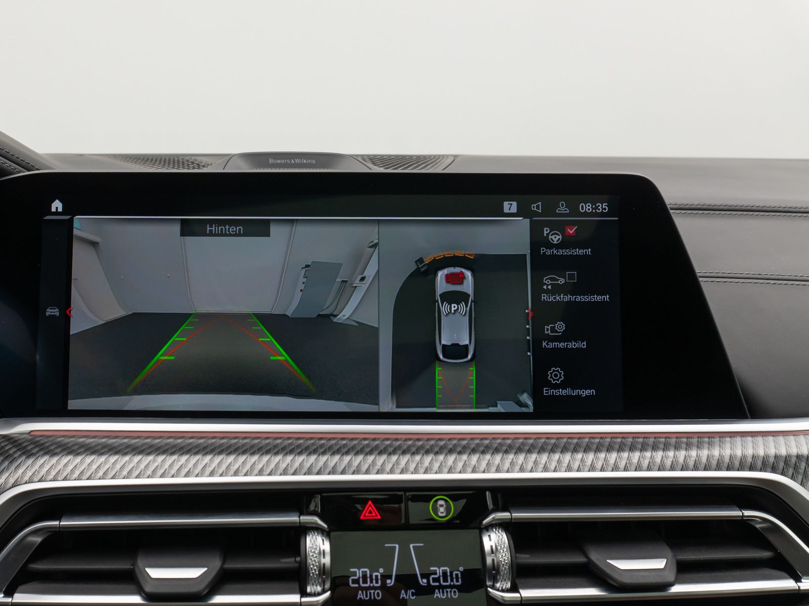 Fahrzeugabbildung BMW X6 M Panorama 360°Laser B&W Massage SoftCl AHK