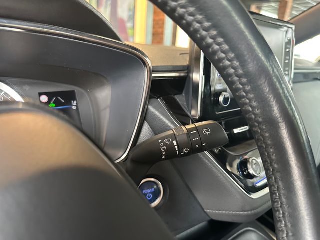 Toyota Corolla  Hybrid Club