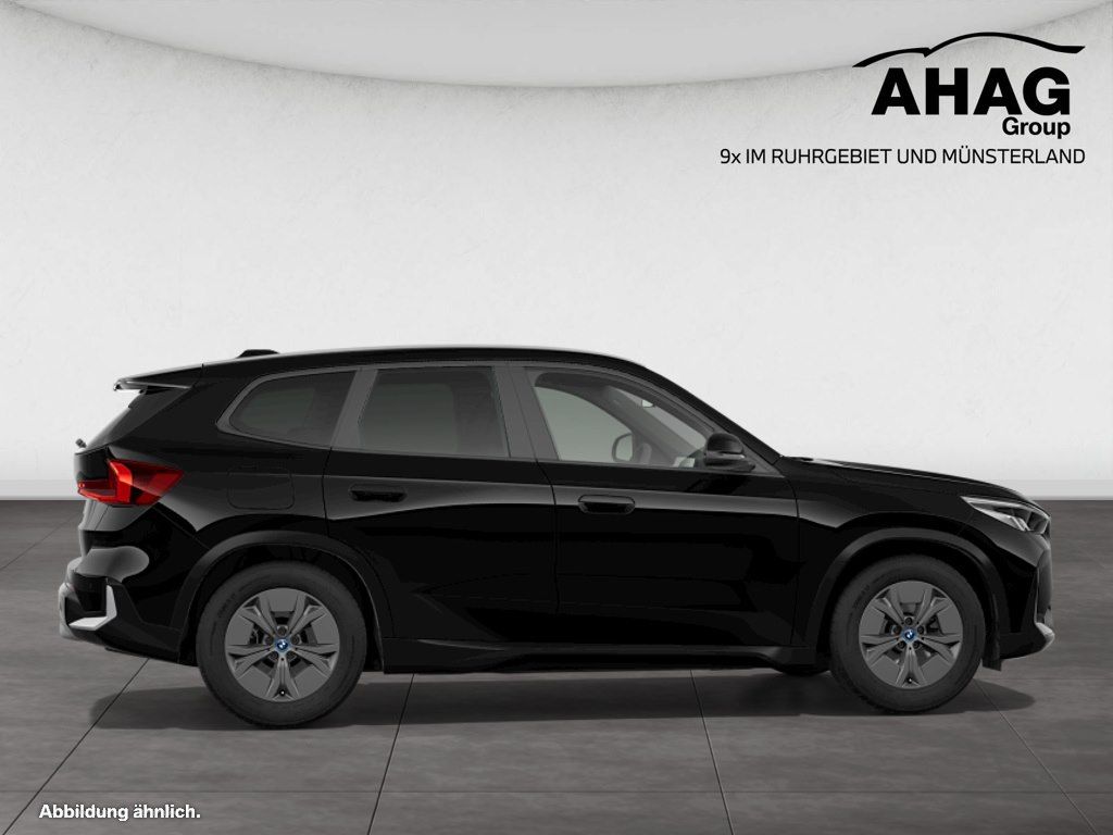 BMW iX1 eDrive20 foto 8