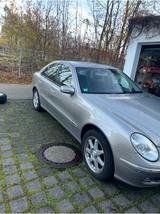 Mercedes-Benz E 350 ELEGANCE Elegance - Mercedes-Benz E 350 mit Benzin-Antrieb: Stoff, Scheckheftgepflegt