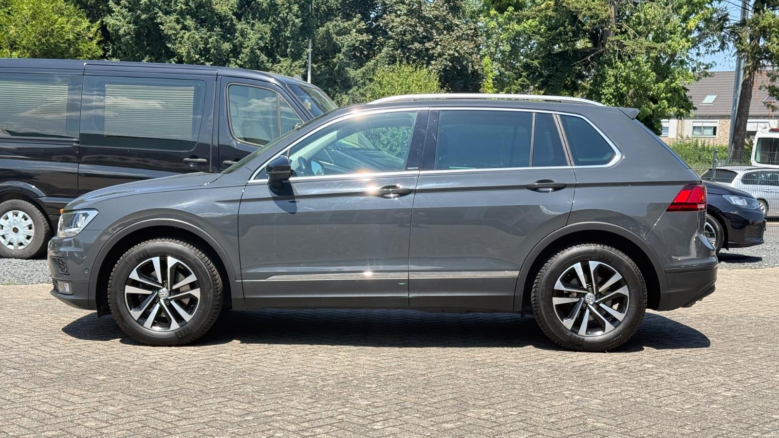 Volkswagen Tiguan 2.0 TDI IQ.DRIVE HUD ACC CARPLAY SELBST-P